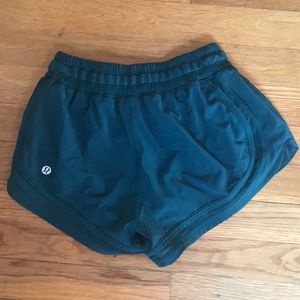 Green / teal lululemon shorts Sz 2